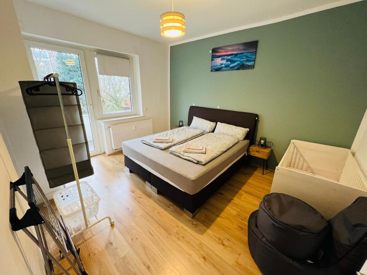4 Appartments L 24 Beds L 11 Bedrooms L Fast Wifi Apartment